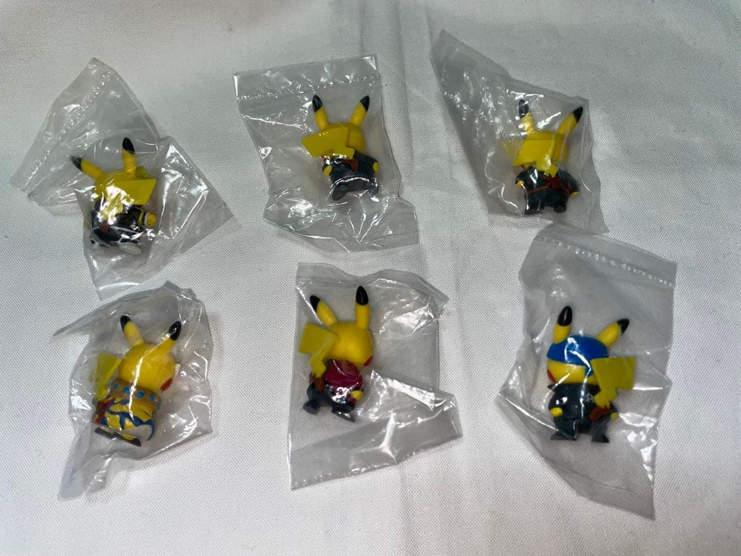 ボスごっこピカチュウ　RR ポケットモンスター　フィギュア　コレクション