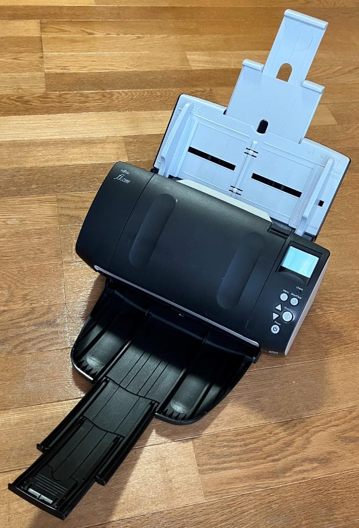 カラースキャナ（型番： fi-7160）_富士通