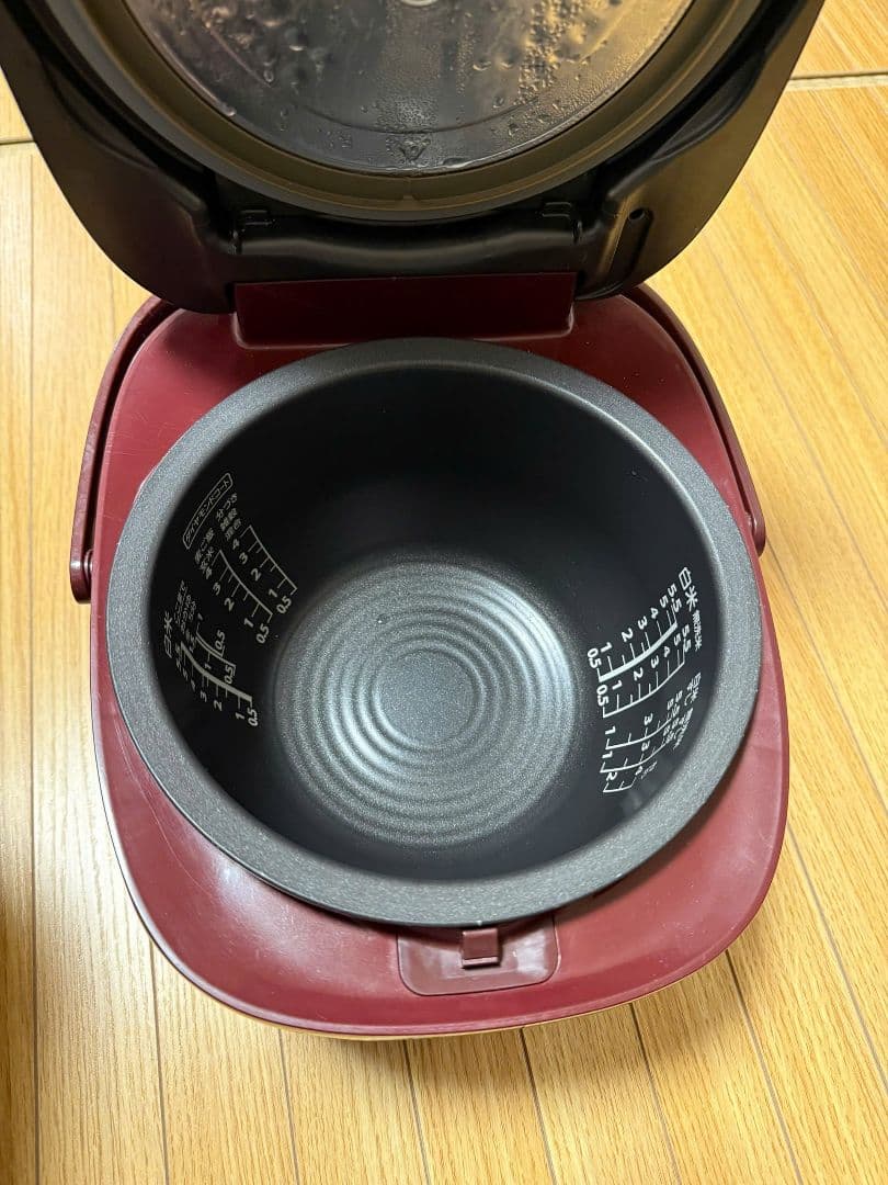 東芝 真空 IHジャー 炊飯器 RC-10VRM 5.5合炊き 2018年製