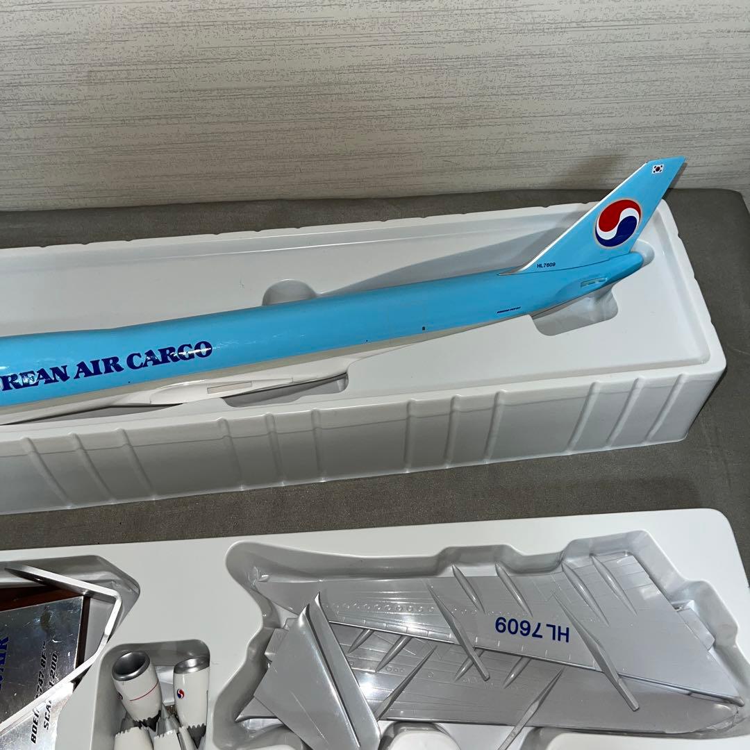 大韓航空　ボーイング747-8F 1/200模型