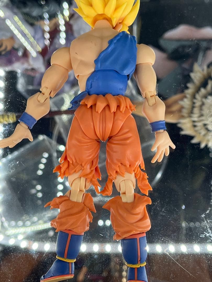 S.H.フィギュアーツ スーパーサイヤ人孫悟空 超戦士覚醒Ver.