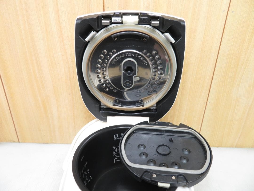 日立 2019年製 圧力スチームIH炊飯ジャー 炊飯器 5.5合炊き