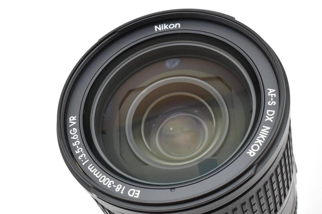★外観極美品★ AF-S DX 18-300mm F3.5-5.6G ED VR