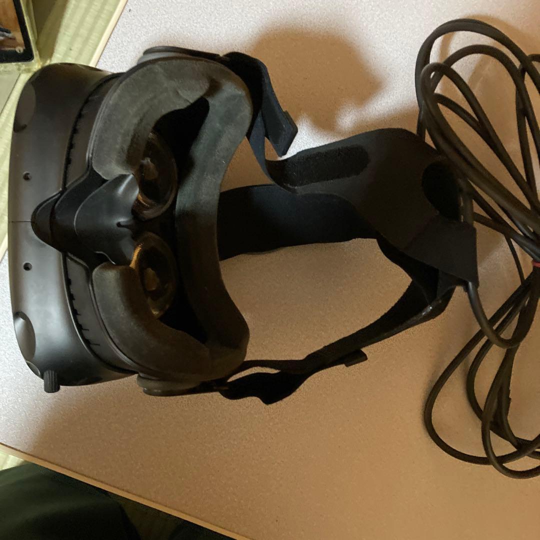 HTC Vive VRヘッドセット コントローラー付き　動作未確認