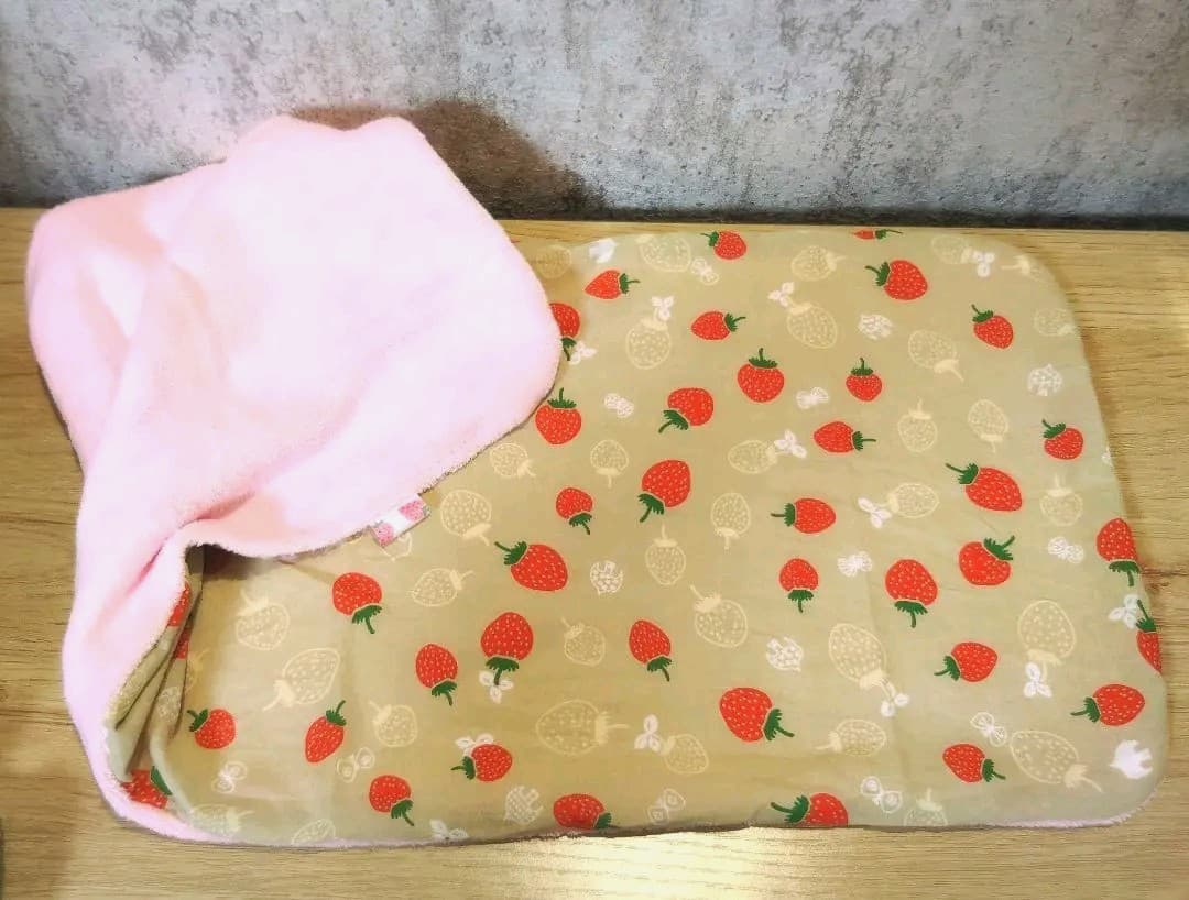 専用❤みかん＊ふわっサラ❤手拭いヘアドライタオル❤いちご畑…レッドベージュ