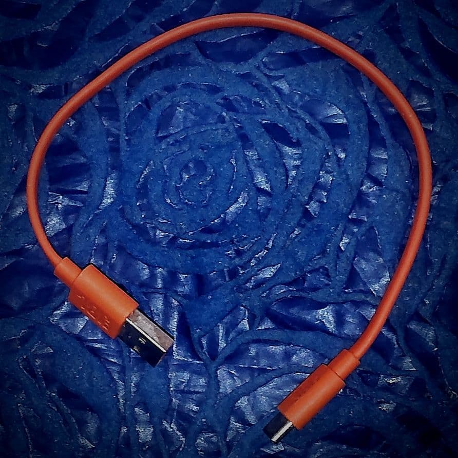 JBL LIVE460NC ブラック　ワイヤレスヘッドホン 新品生産終了入手不可