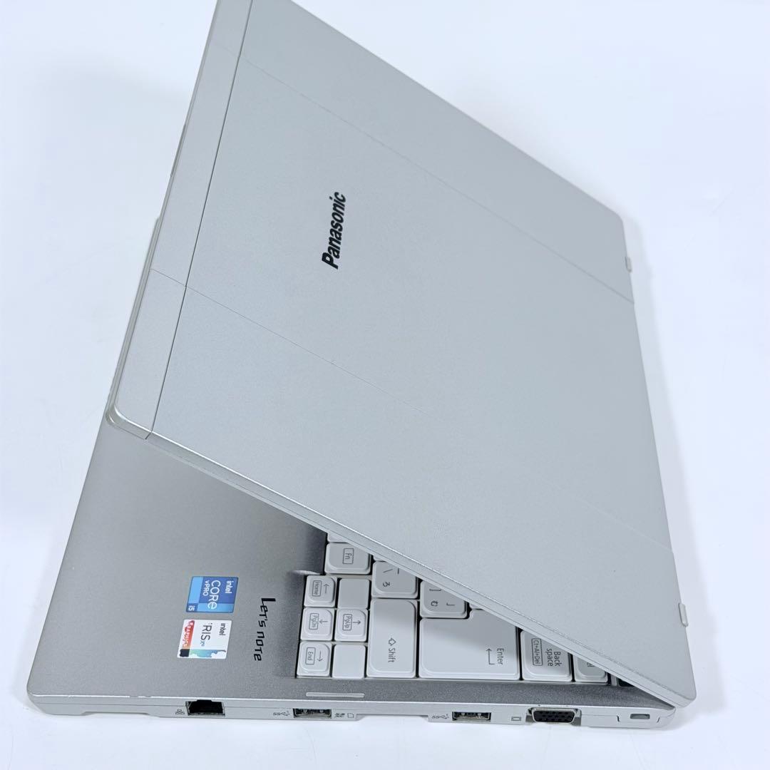 22.レッツノートCF-FV1 i5-11/16G/SSD512GB