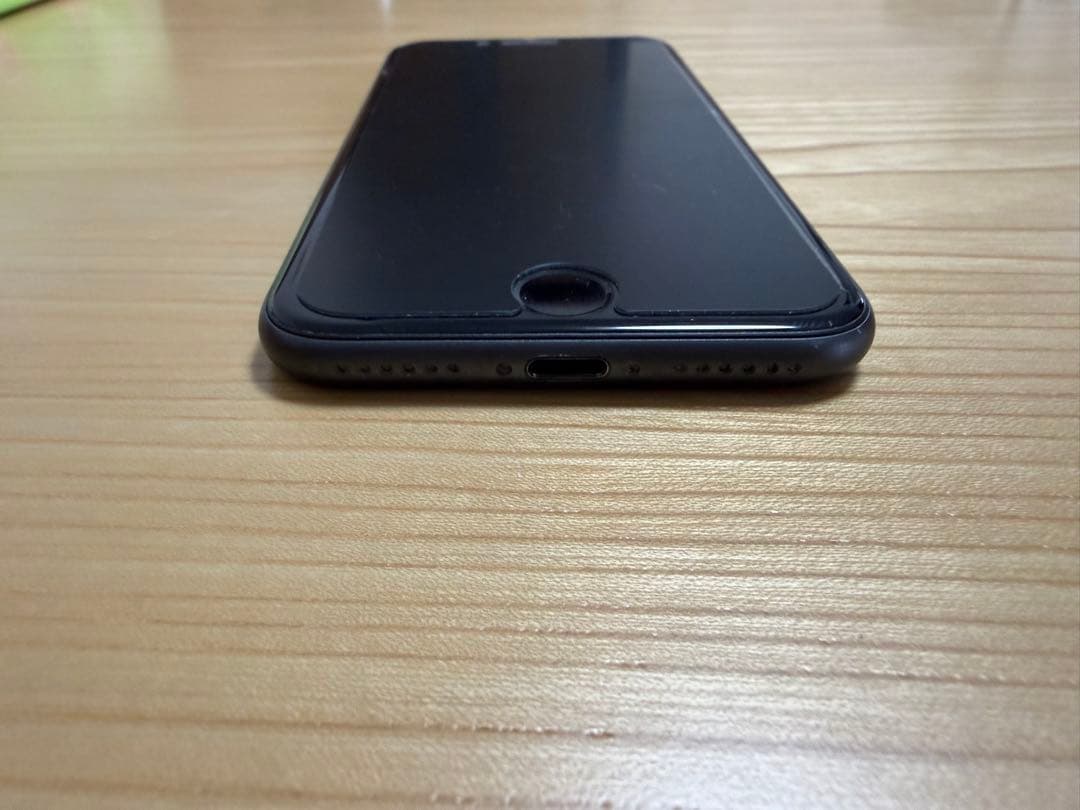 Apple iPhone8 ブラック 64GB