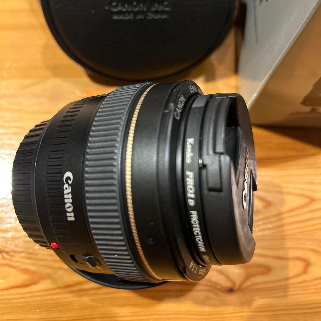 Canon EF 50mm f/1.4 USM レンズ