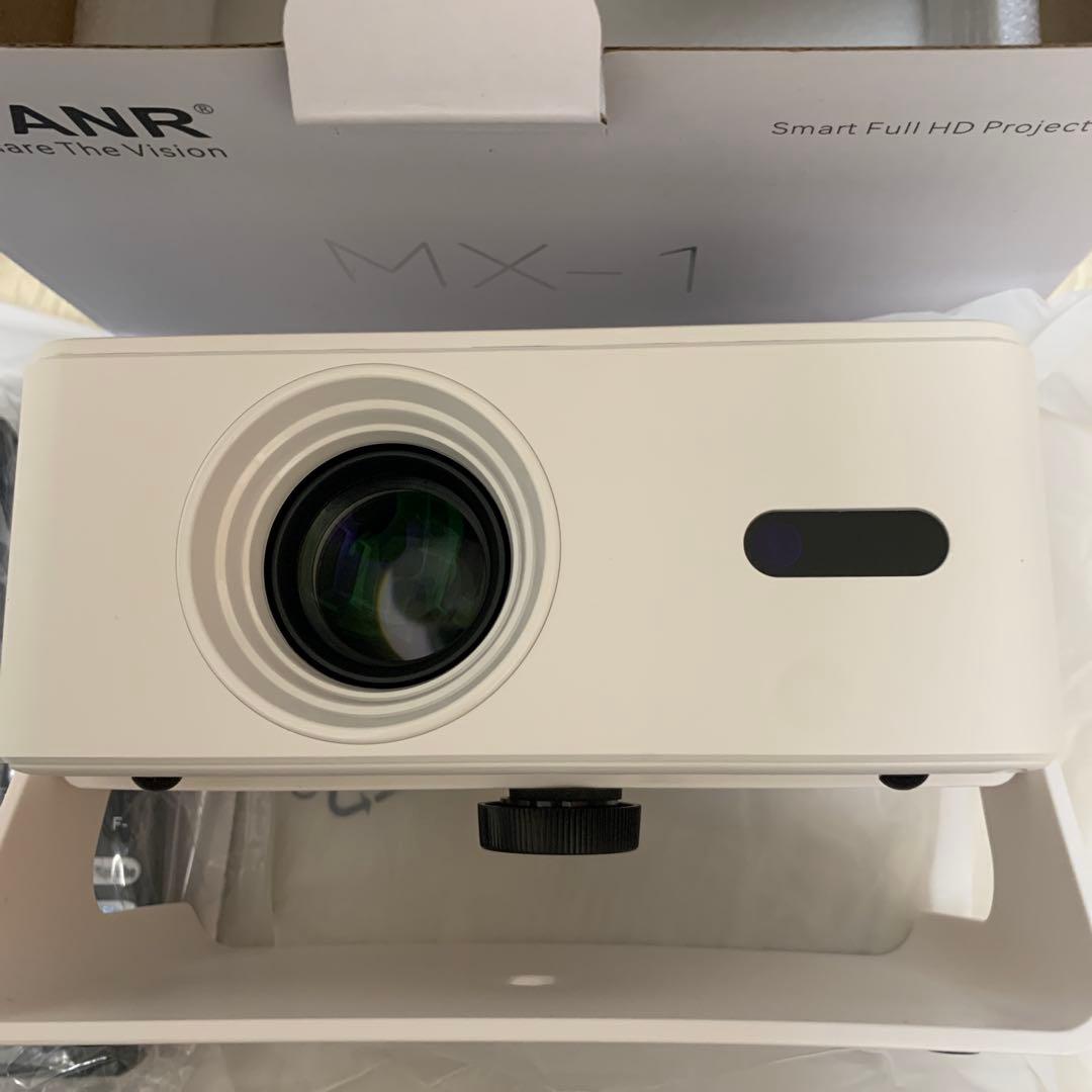 プロジェクター家庭用小型 天井 静音Netflix・Prime Video 美品