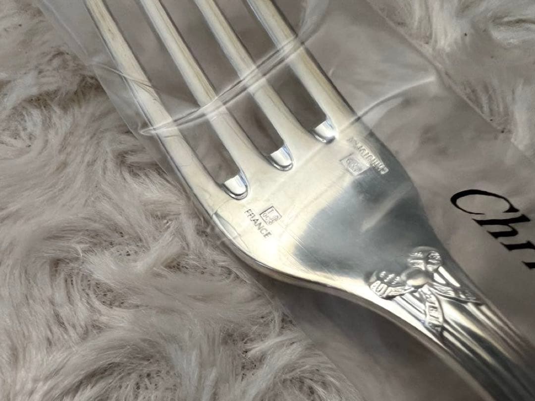 クリストフル　カトラリーセット　リュバン　ディナーセット〈30本セット〉テーブル