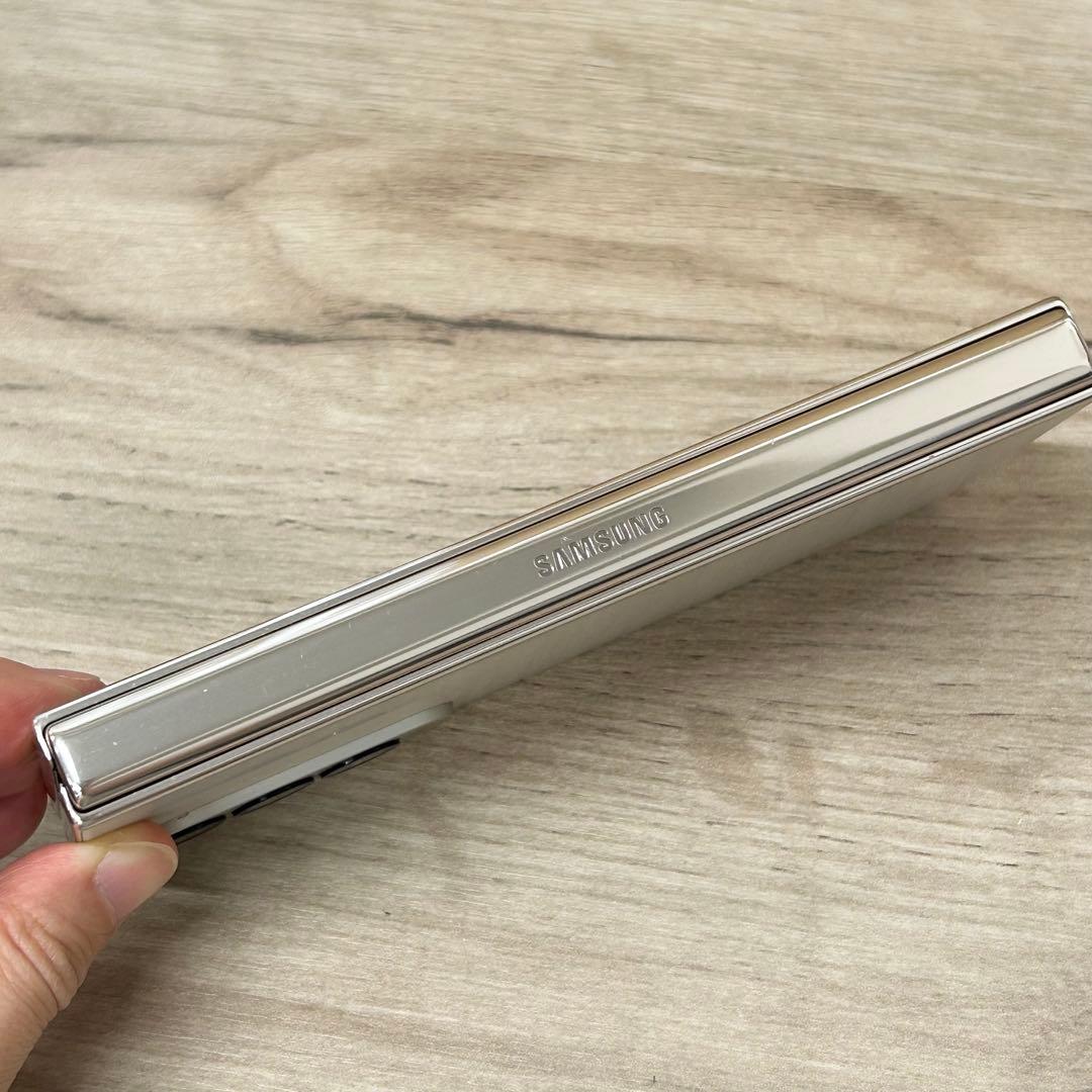 Galaxy Z Fold 4｜Flip 4｜SIMフリー