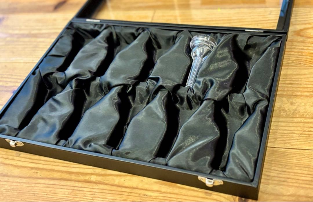 【新品】チューバ（トロンボーン）マウスピースケース（10本入り）