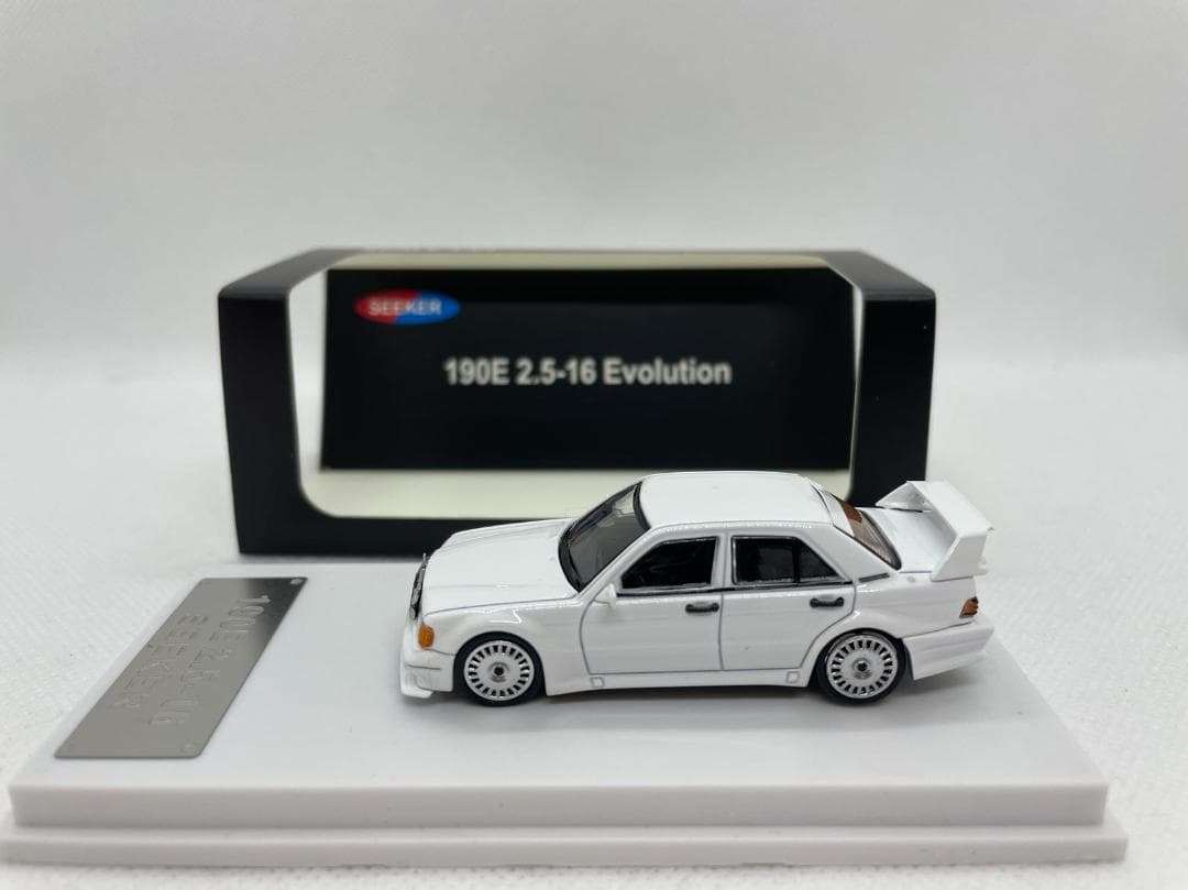 4R-502 SEEKER 1/64 メルセデスベンツ 190E 2.5-16