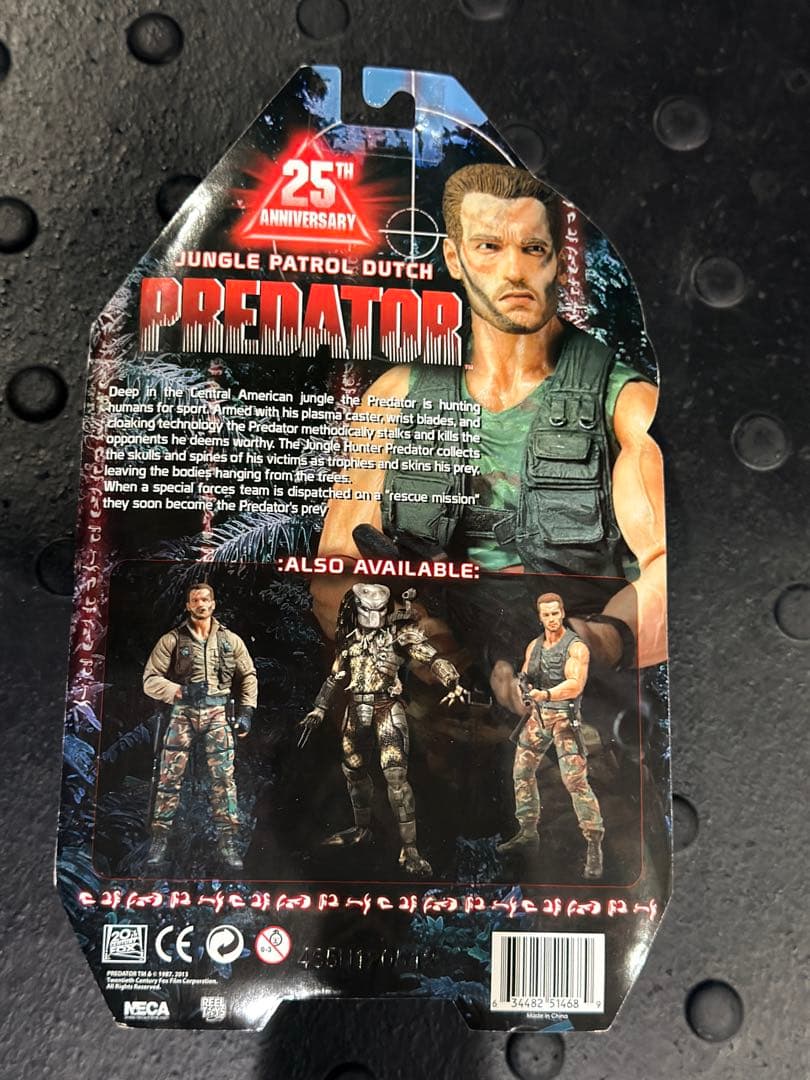 NECA プレデター　ジャングルパトロール ダッチ