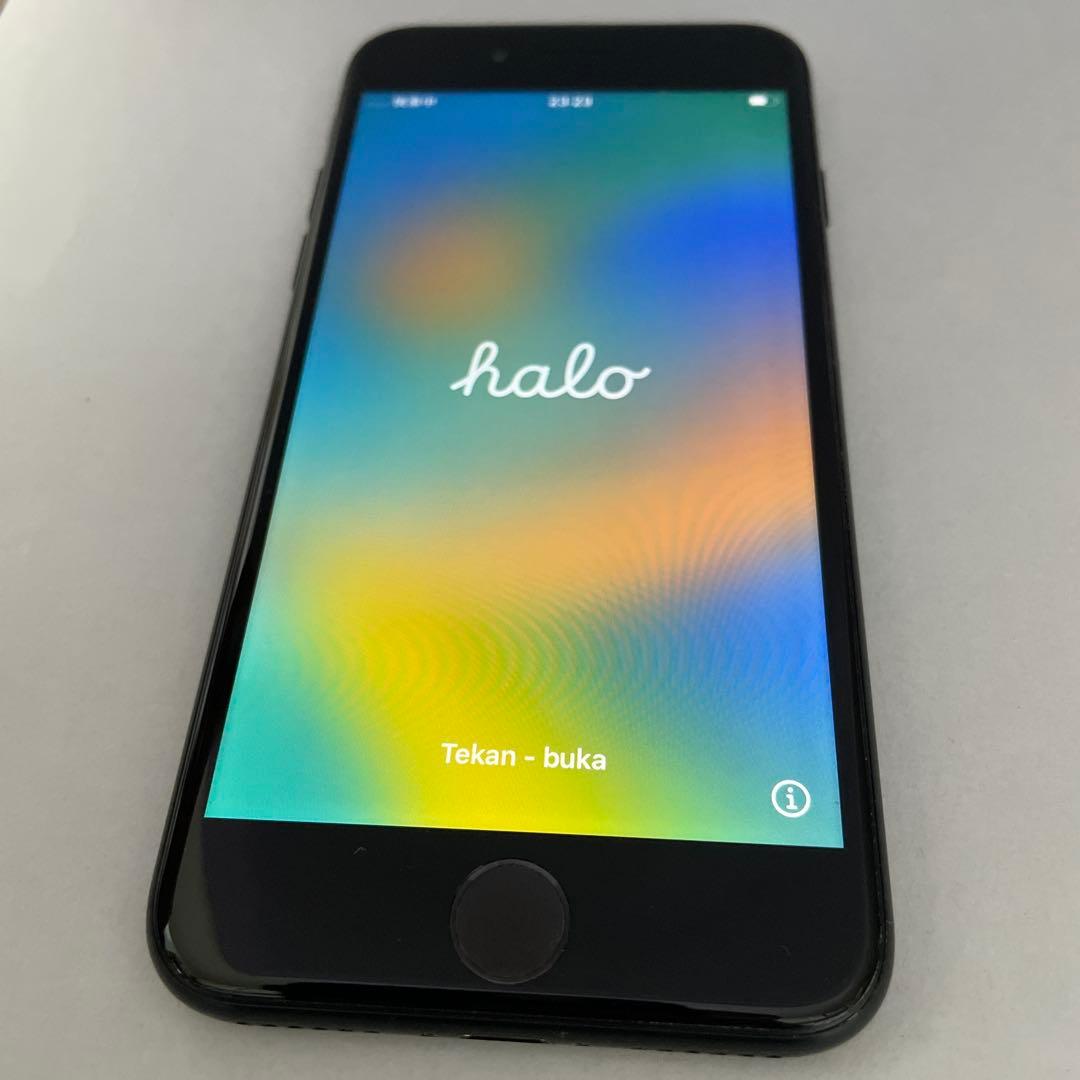 Apple iPhone SE ブラック