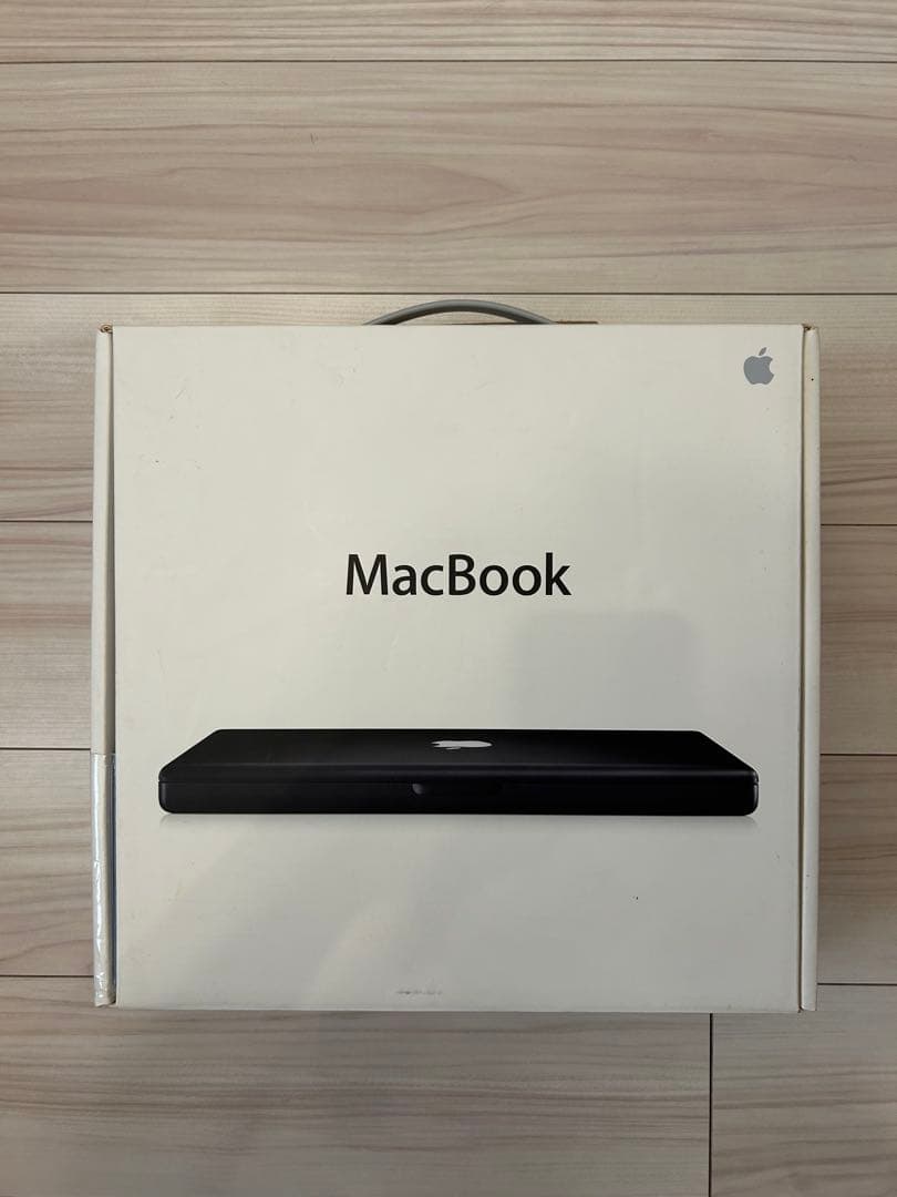 【箱付き】MacBook Black Mid 2007 (A1181) 黒