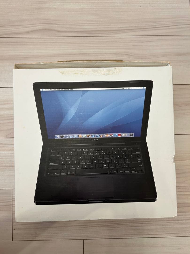 【箱付き】MacBook Black Mid 2007 (A1181) 黒