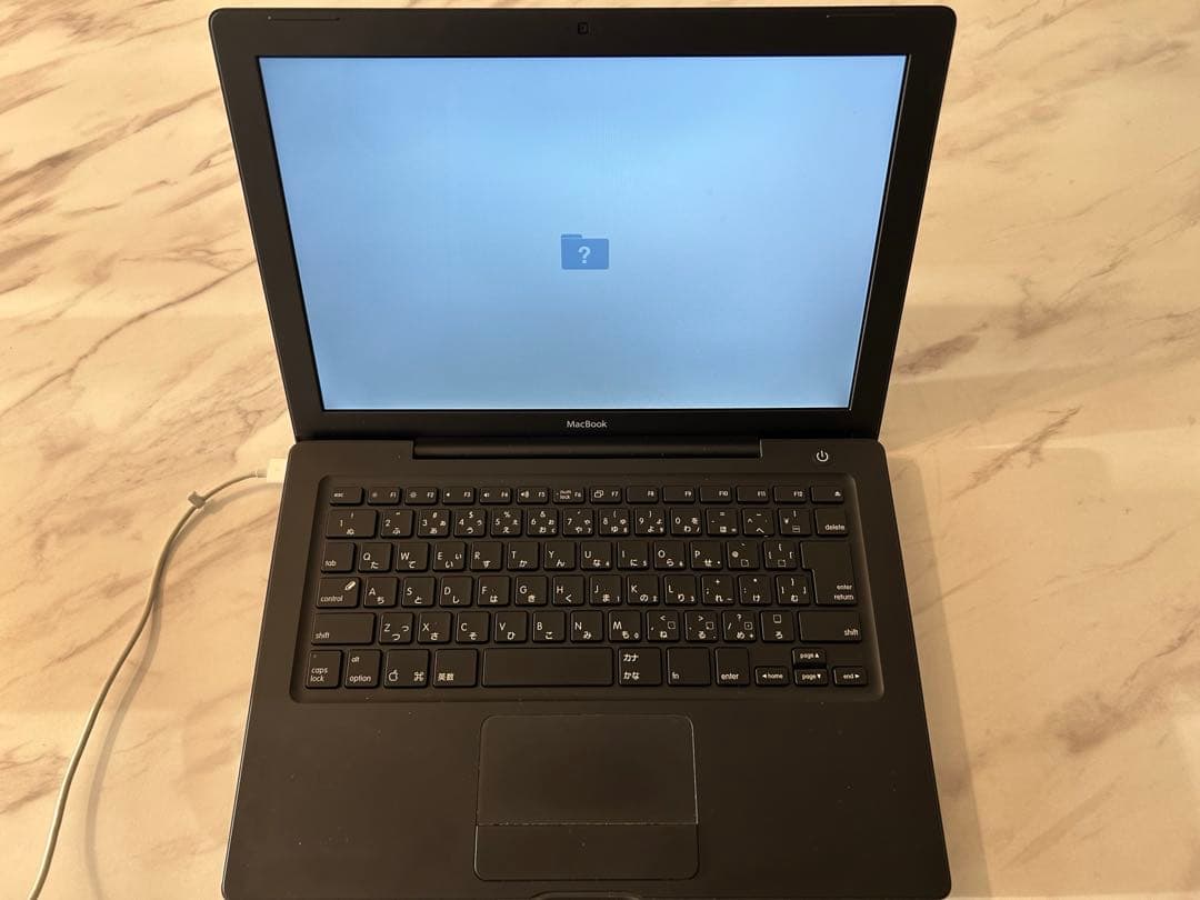 【箱付き】MacBook Black Mid 2007 (A1181) 黒