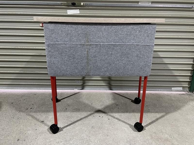 【美品】オカムラ　スプリント　MT40AB MHF9　5台　スタッキングテーブル