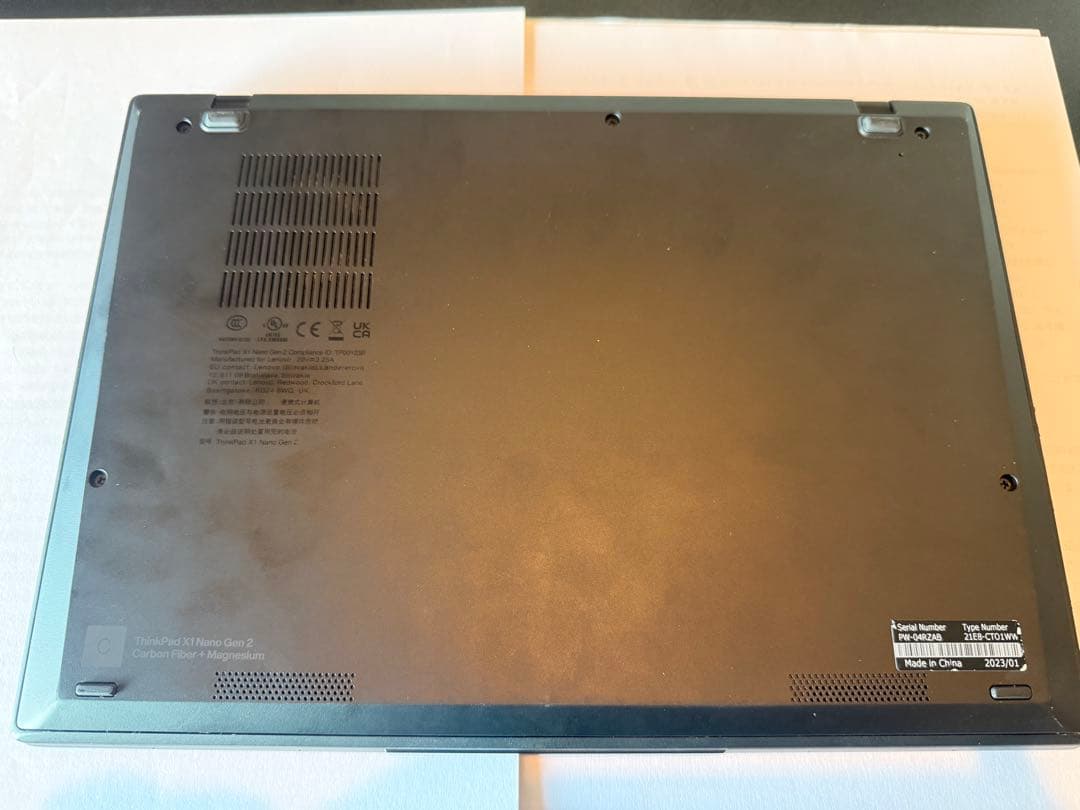 ThinkPad X1 Nano Gen 2 本体