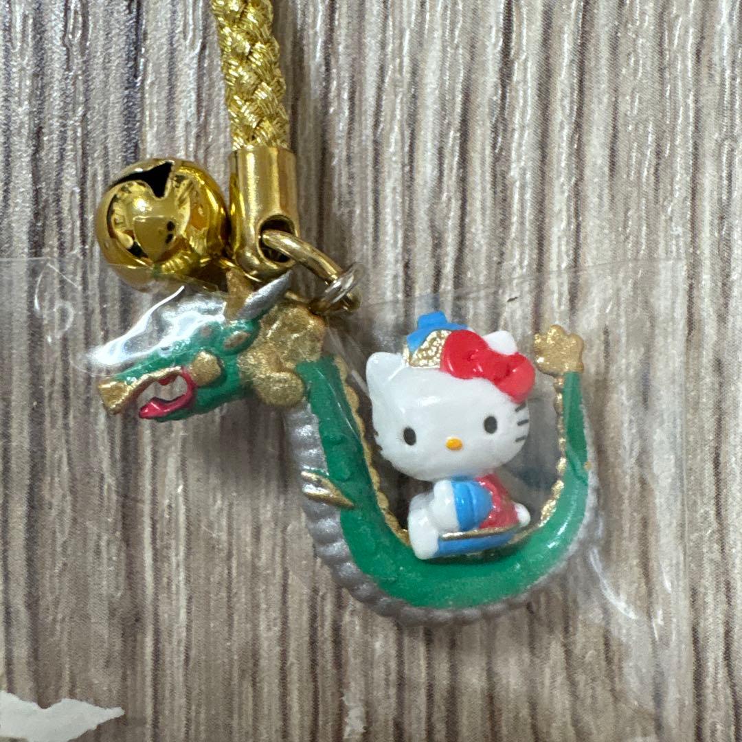【新品未使用品】ご当地キティ　ストラップ　8点となります。