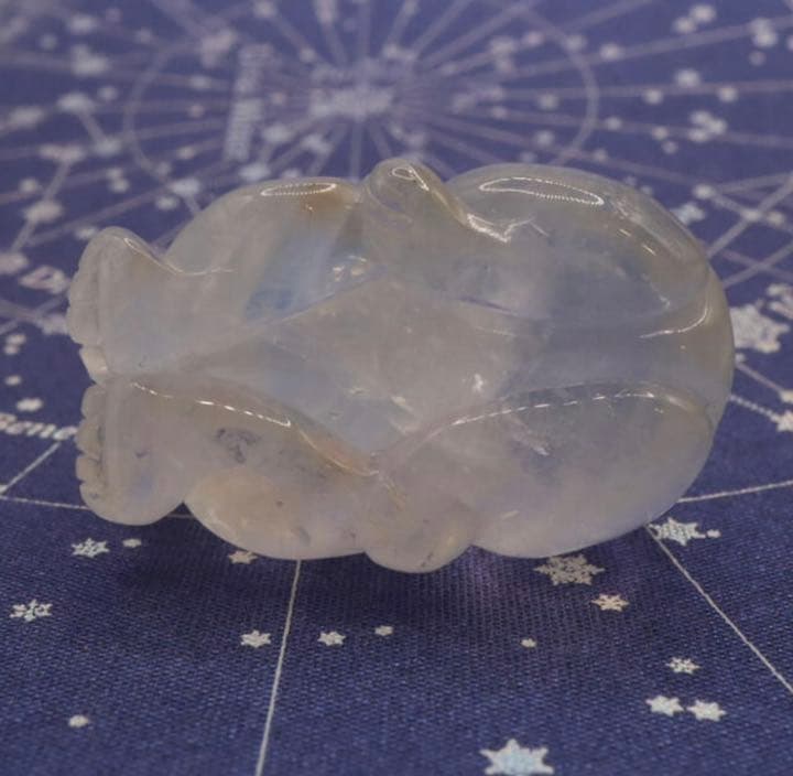 天然石 ムーンストーン 貔貅 ひきゅう ヒキュウ 置物 穴なし