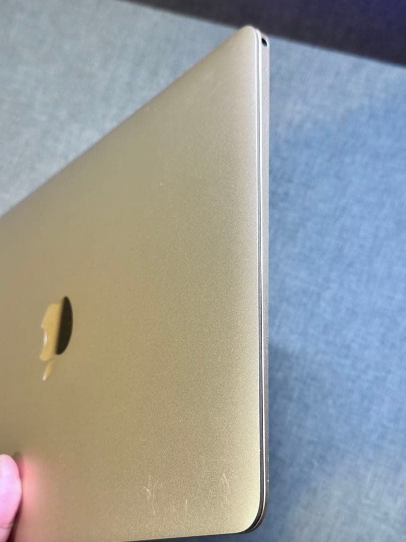 最上位　MacBook 12インチ i7 16/ 512