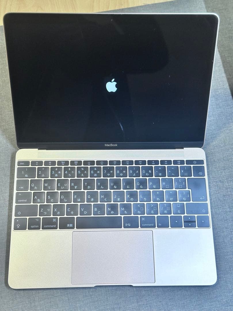 最上位　MacBook 12インチ i7 16/ 512