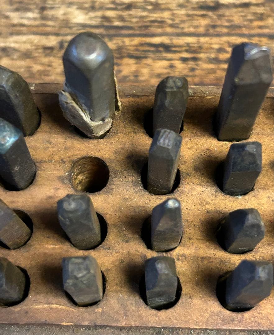 70年代アンティークアルファベット、数字鉄印まとめ売り