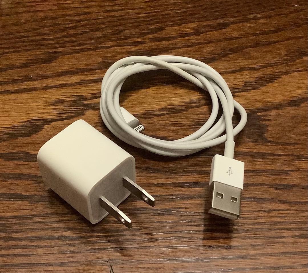 【美品】Apple iPhone 14 ホワイト 128GB SIMフリー