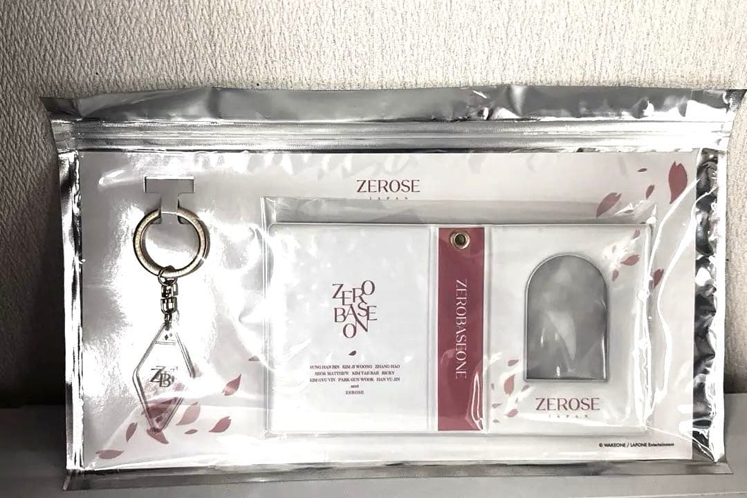 ZEROBASEONE グッズ