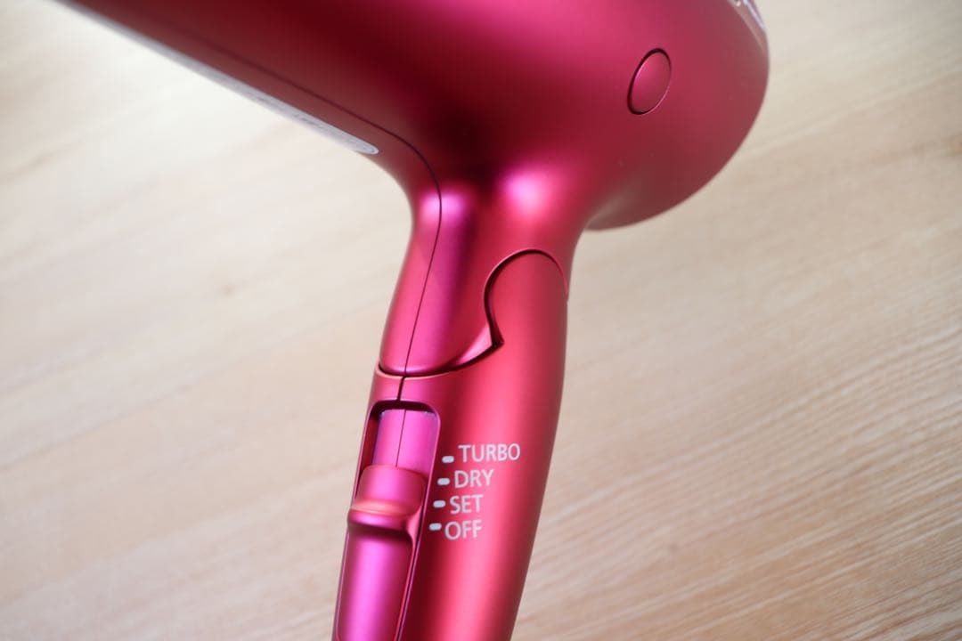 【Panasonic】パナソニック　ヘアードライヤー ナノケア　EH-NA99