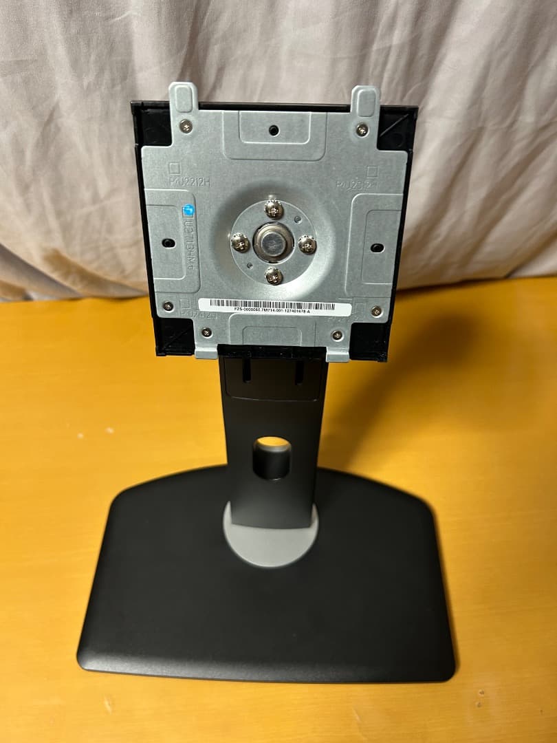 Dell 27インチモニター U2713HM 2560×1440 (WQHD)