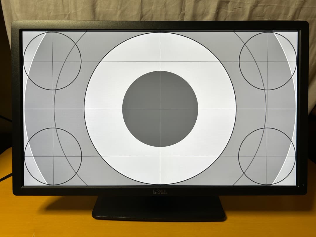 Dell 27インチモニター U2713HM 2560×1440 (WQHD)