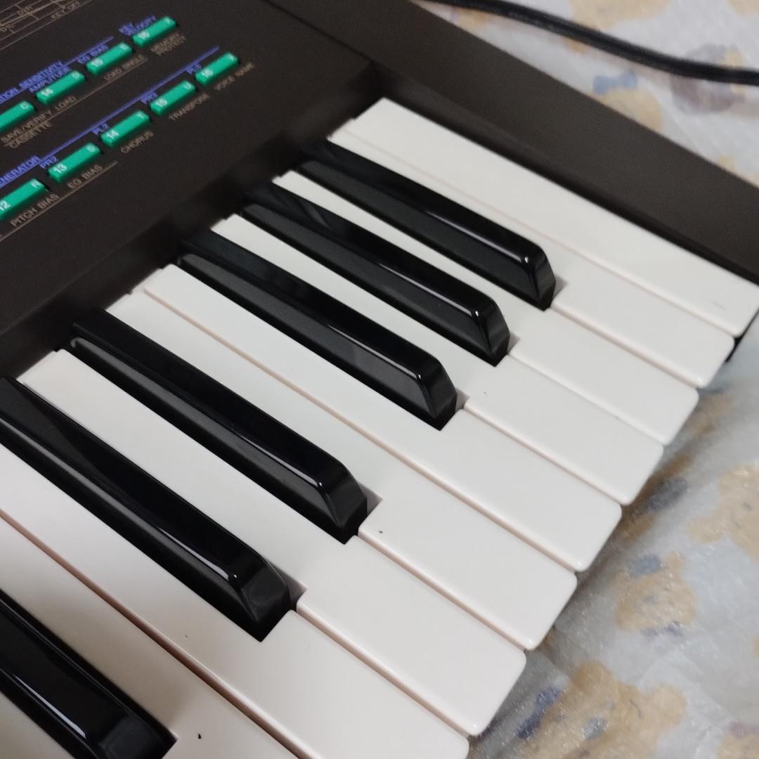 「 DX21 」YAMAHA・FM音源搭載デジタルシンセサイザー