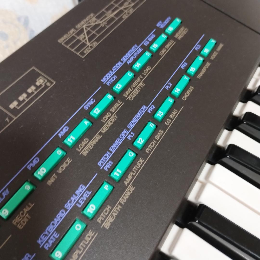 「 DX21 」YAMAHA・FM音源搭載デジタルシンセサイザー