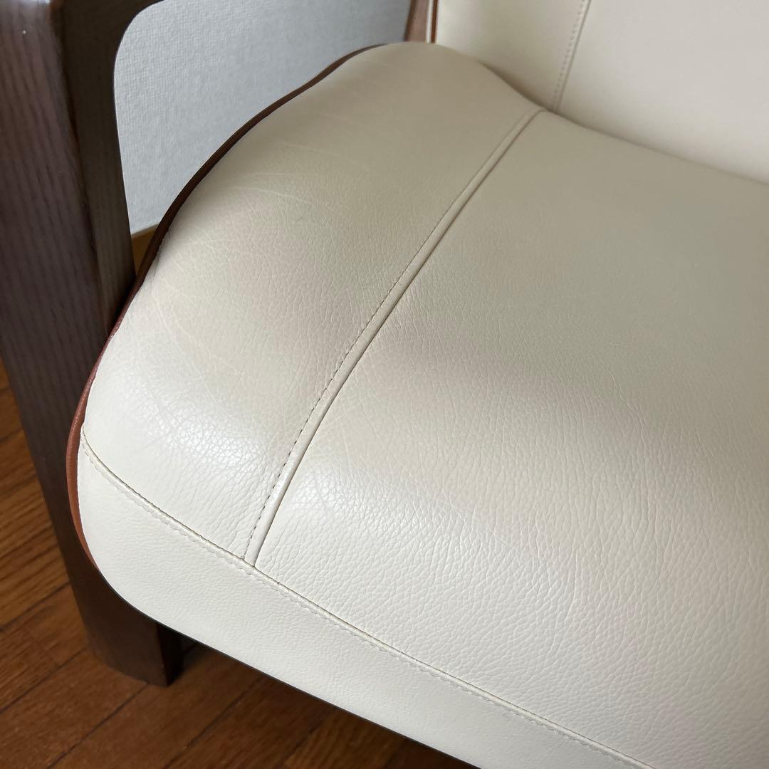 本革　1掛けソファー　ベージュ　ヴィンテージ　アンティーク　年代物 モダン