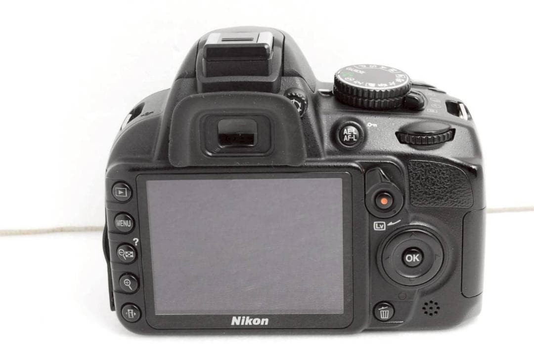 Nikon D3100 ✨ スマホ転送 一眼レフカメラ 初心者おすすめ ニコン
