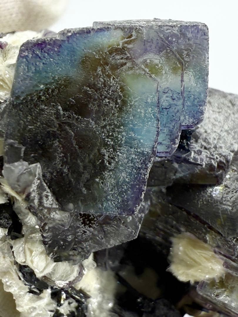 フローライト　レインボー　エロンゴ産　原石　鉱物　標本　天然石　蛍石