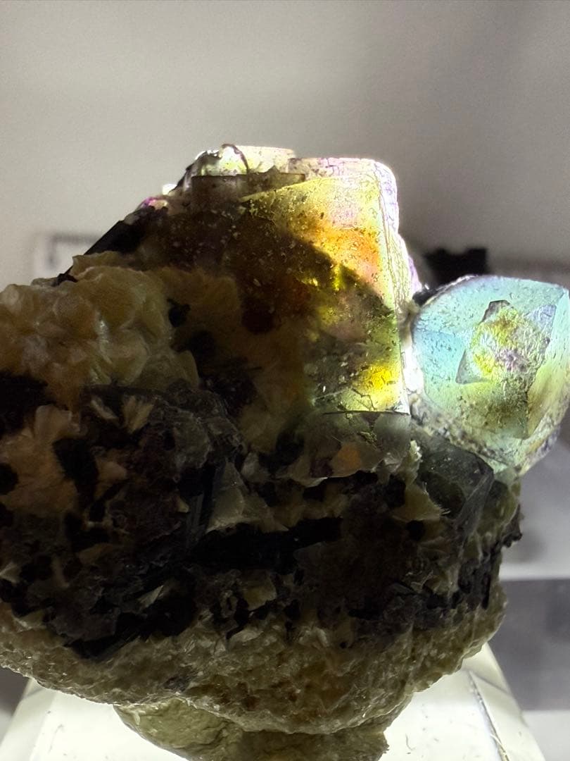 フローライト　レインボー　エロンゴ産　原石　鉱物　標本　天然石　蛍石