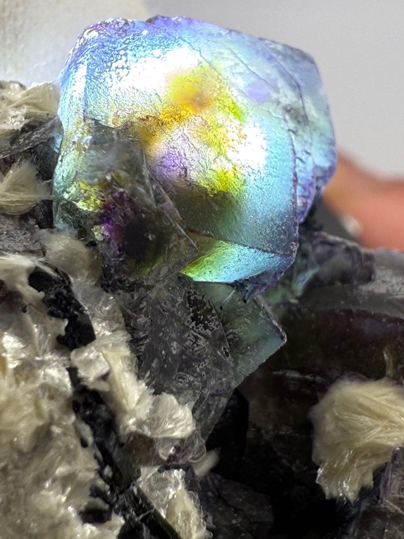 フローライト　レインボー　エロンゴ産　原石　鉱物　標本　天然石　蛍石