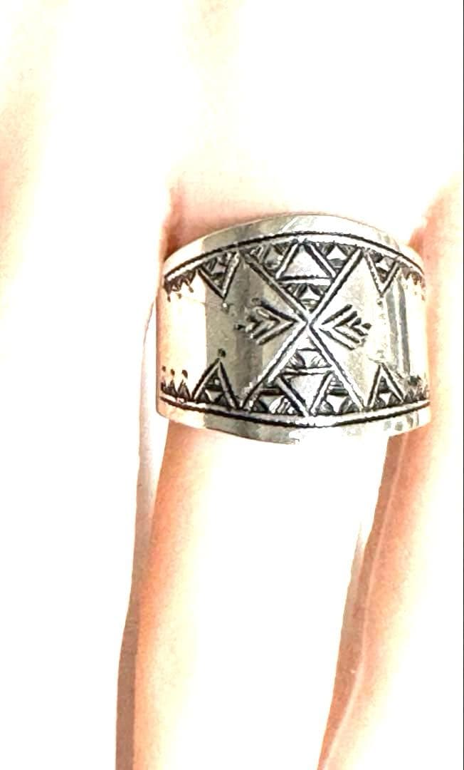 トゥアレグ族　ハンドメイド　シルバーリング