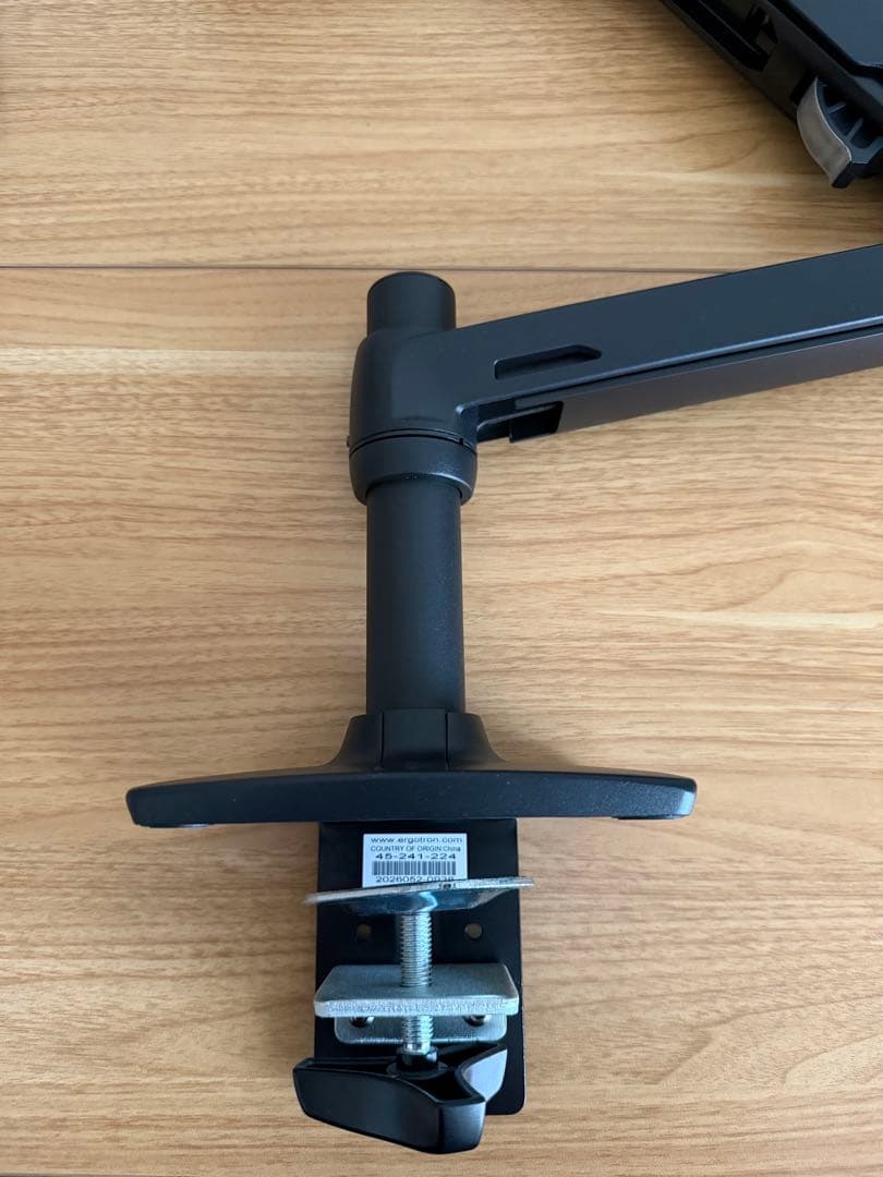 【glass】ERGOTRON エルゴトロン LX モニターアーム