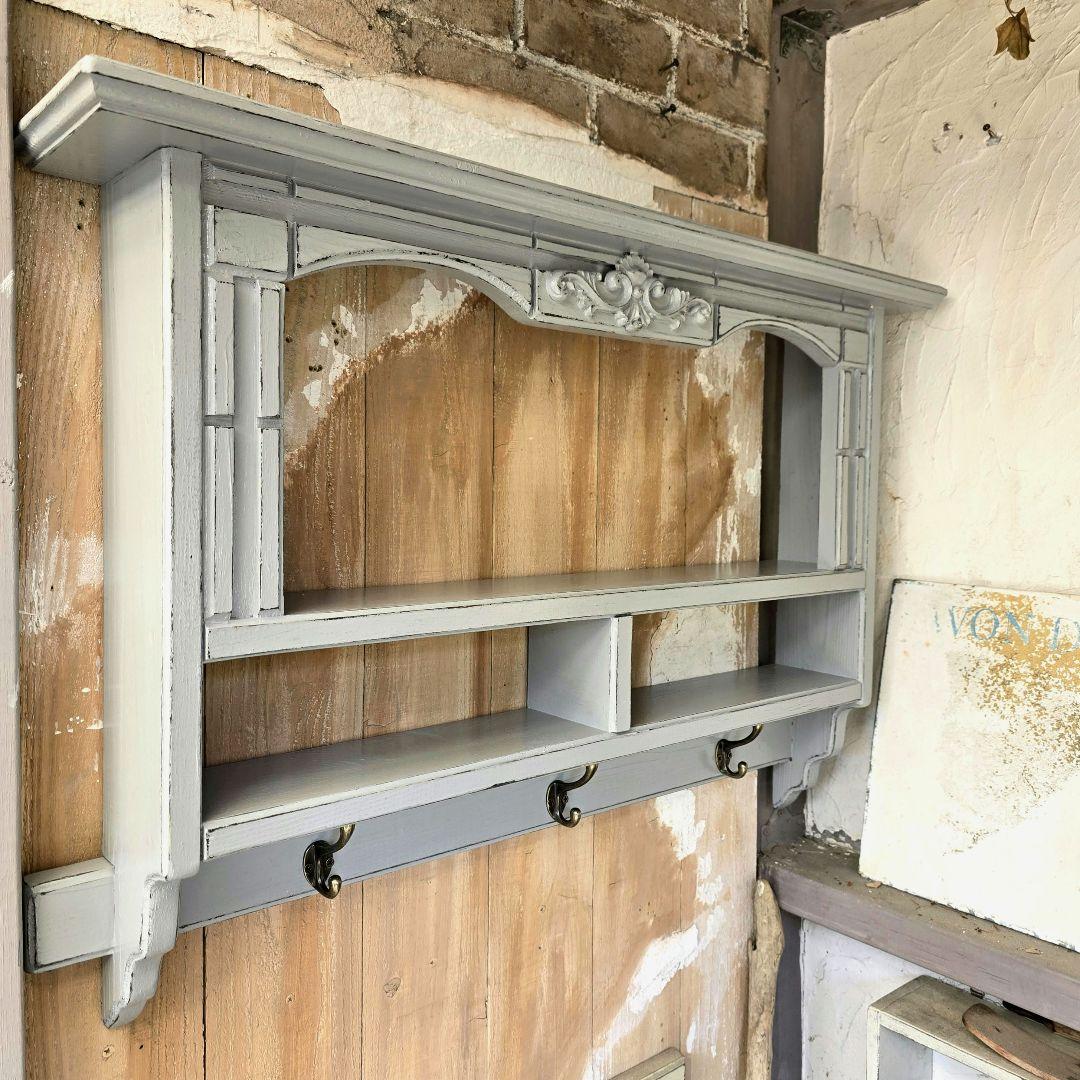 ももじゃね　シャビー壁掛けシェルフ　ワイド690グレー　ボックス付き