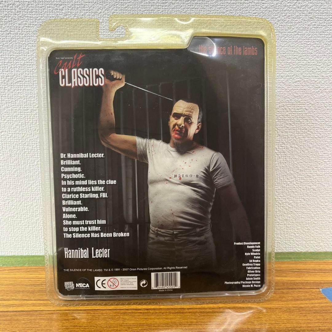 Hannibal Lecter フィギュア NECA Cult Classics