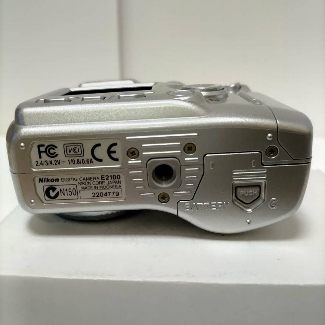 動作確認済み ニコン COOLPIX 2100 オールドコンデジ デジカメ