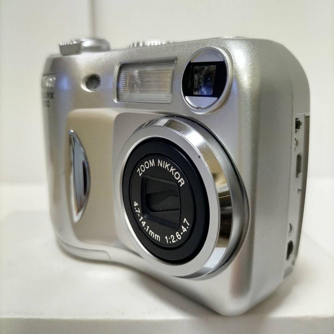 動作確認済み ニコン COOLPIX 2100 オールドコンデジ デジカメ