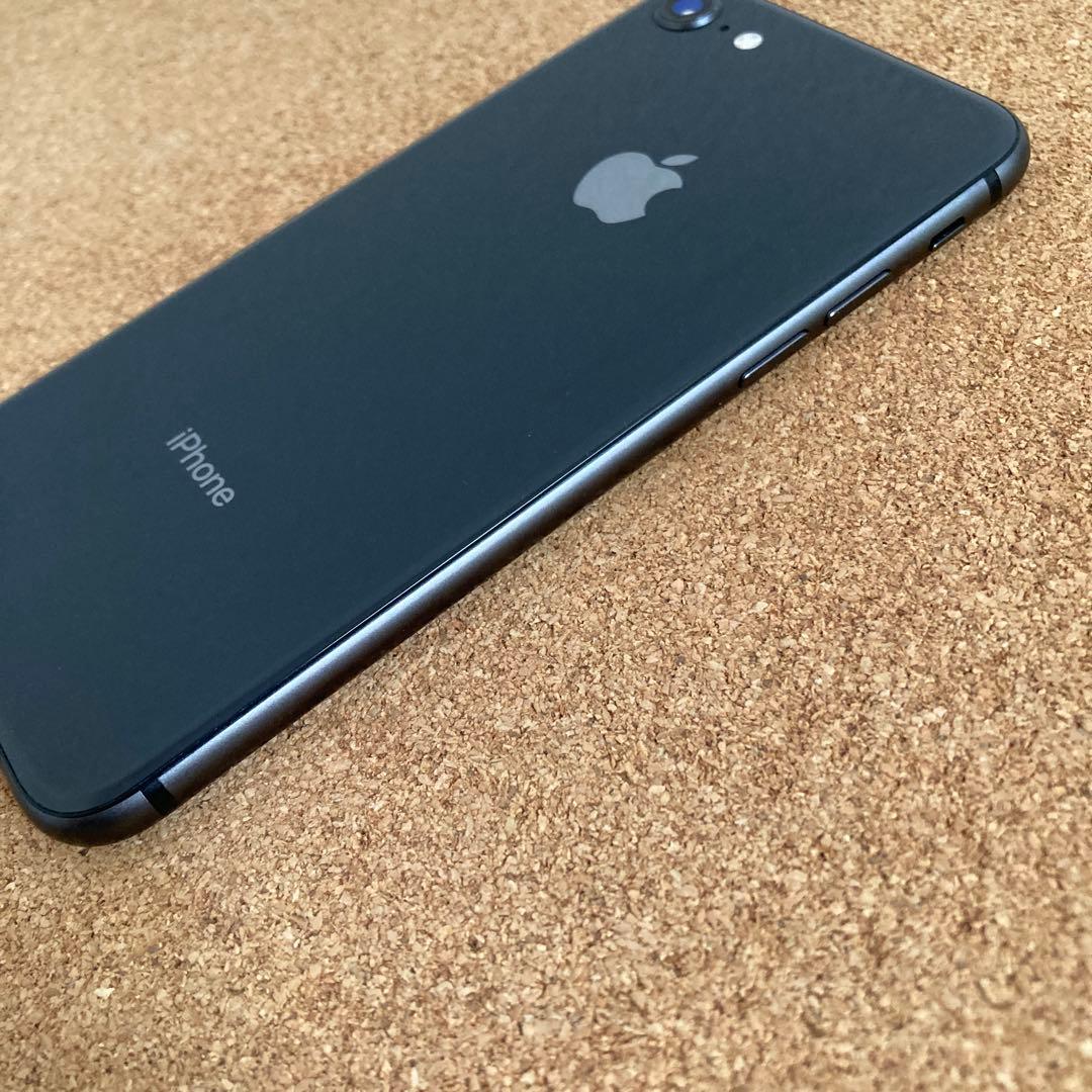 942【早い者勝ち】電池ほぼ新品☆iPhone8 64GB SIMフリー☆