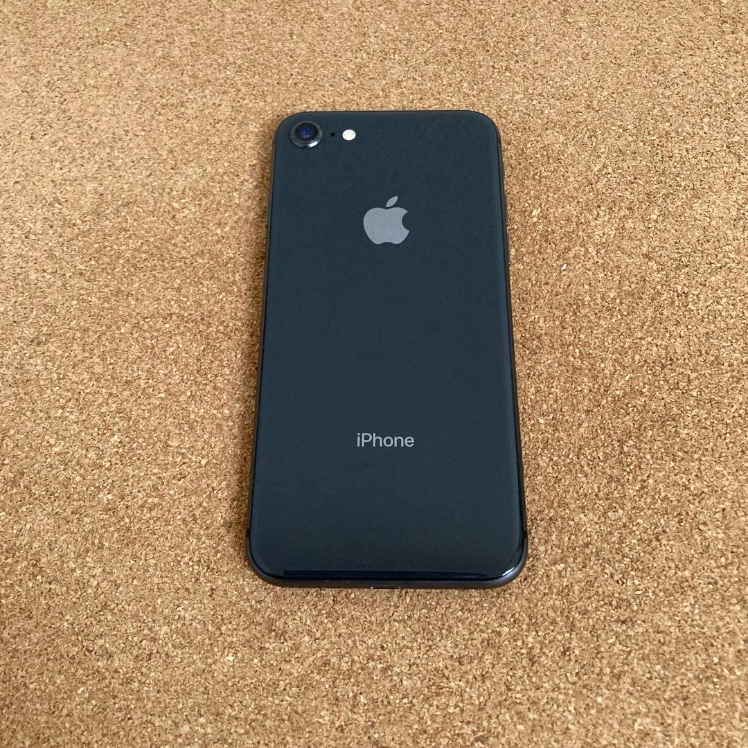942【早い者勝ち】電池ほぼ新品☆iPhone8 64GB SIMフリー☆